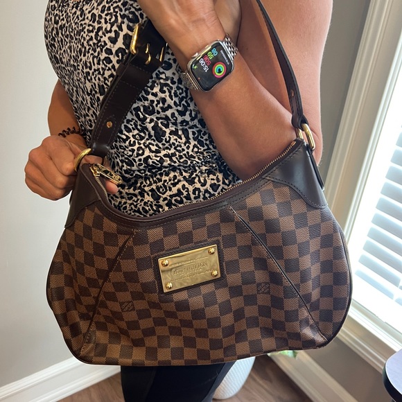 Authentic Louie Vuitton Thames GM Damier - Picture 16 of 16